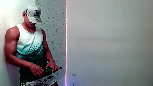 Snapshot of ken__owens chatting on September 25, 4:49 am ken owens online show from September 25, 4:49 am