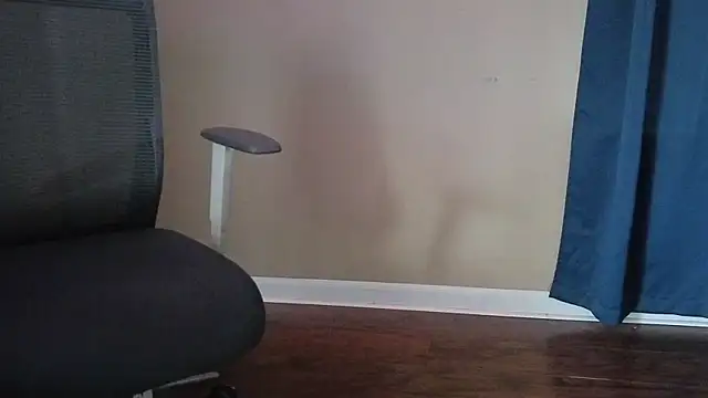 KiPumpdoggo online show from April 21, 9:06 pm