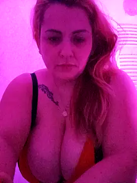 Molly7711 online show from February 24, 8:03 pm