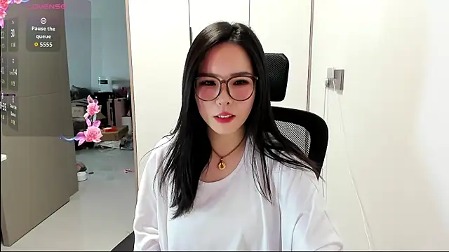 xixiya888 online show from March 22, 12:58 am