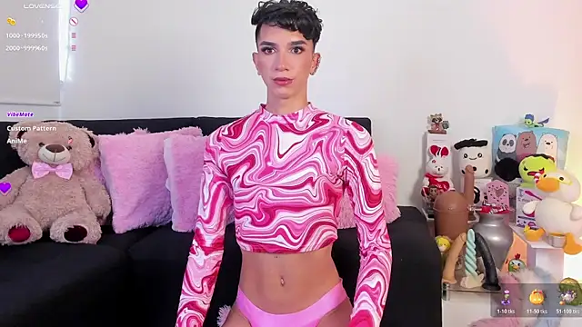 Snapshot of James_BrownT chatting on November 8, 8:29 pm James BrownT online show from November 8, 8:29 pm