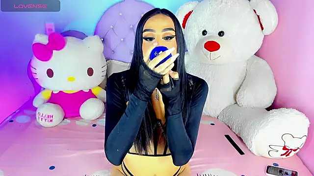 Julie Lovelyx1 online show from July 4, 8:31 am