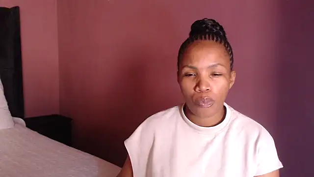 xMiAmor online show from March 27, 10:04 am