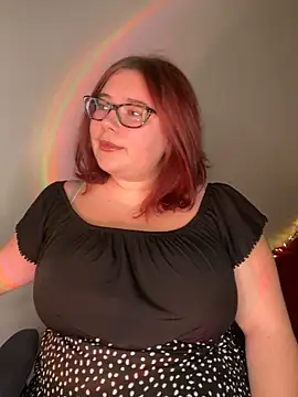 Lily lu one online show from October 5, 10:07 pm