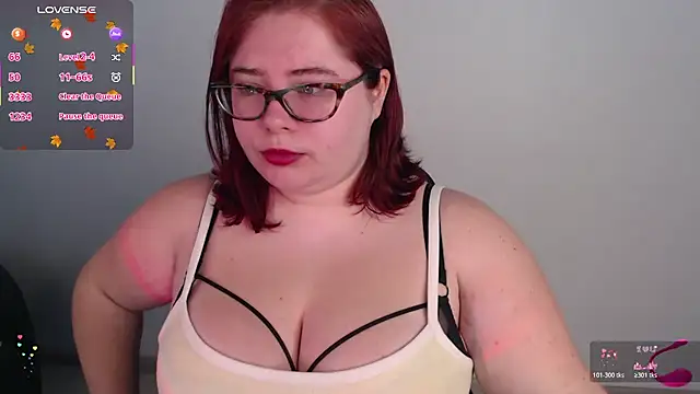 Lily lu one online show from November 14, 10:36 am