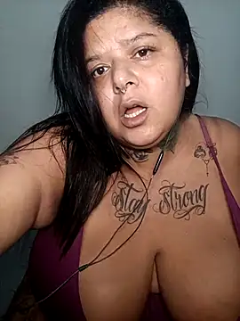 Snapshot of turbinada301 chatting on February 6, 11:15 pm turbinada301 online show from February 6, 11:15 pm