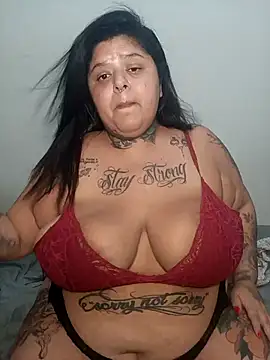 Snapshot of turbinada301 chatting on February 18, 5:53 pm turbinada301 online show from February 18, 5:53 pm