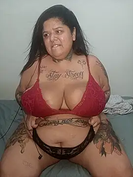 Snapshot of turbinada301 chatting on February 18, 10:47 pm turbinada301 online show from February 18, 10:47 pm