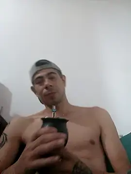 Snapshot of atosved chatting on December 2, 10:53 am atosved online show from December 2, 10:53 am