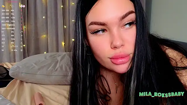 Snapshot of Katerine_Tailor chatting on March 2, 12:31 am Katerine Tailor online show from March 2, 12:31 am