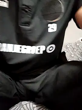 tajemniczy199 online show from October 20, 10:43 pm