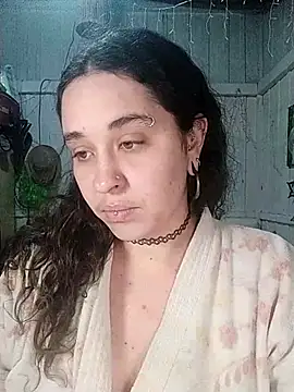 Snapshot of Fellyna chatting on October 20, 6:19 pm Fellyna online show from October 20, 6:19 pm