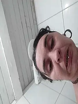 Snapshot of Fellyna chatting on October 31, 2:45 am Fellyna online show from October 31, 2:45 am