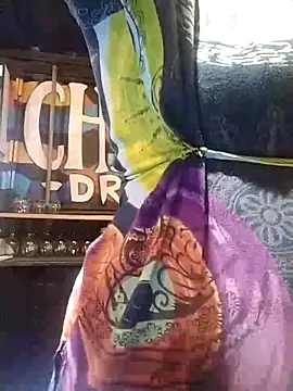 Snapshot of Fellyna chatting on November 1, 10:56 pm Fellyna online show from November 1, 10:56 pm