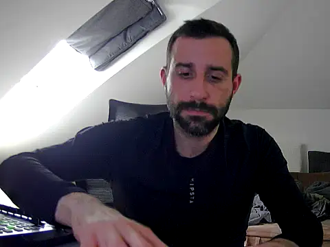 gryzoon online show from October 5, 2:15 pm