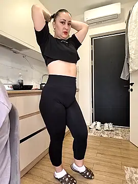  KissMyAss  online show from May 4, 12:01 pm