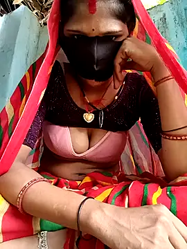 Snapshot of Chhavi_Chadha chatting on September 29, 8:30 am Chhavi Chadha online show from September 29, 8:30 am