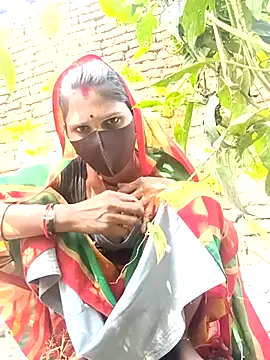 Snapshot of Chhavi_Chadha chatting on November 21, 8:02 am Chhavi Chadha online show from November 21, 8:02 am