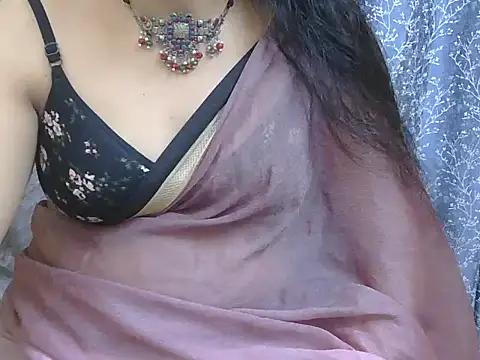 Snapshot of Lovely_Manvi chatting on October 24, 12:56 pm Lovely Manvi online show from October 24, 12:56 pm