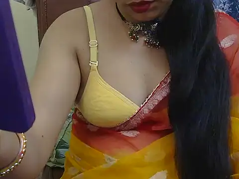 Snapshot of Lovely_Manvi chatting on November 8, 4:18 pm Lovely Manvi online show from November 8, 4:18 pm