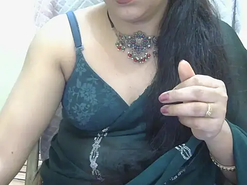 Snapshot of Lovely_Manvi chatting on November 24, 1:44 pm Lovely Manvi online show from November 24, 1:44 pm