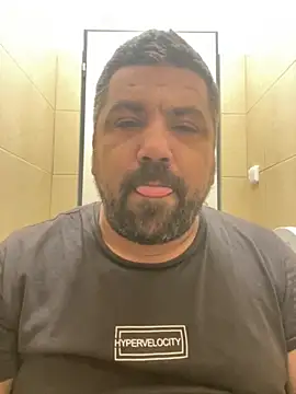 Snapshot of Alexander18edd chatting on September 29, 11:15 am Alexander18edd online show from September 29, 11:15 am