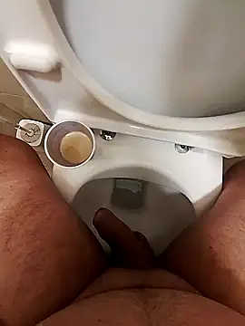 Snapshot of Alexander18edd chatting on October 13, 12:27 pm Alexander18edd online show from October 13, 12:27 pm