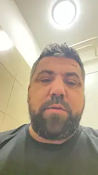 Snapshot of Alexander18edd chatting on December 3, 12:14 pm Alexander18edd online show from December 3, 12:14 pm