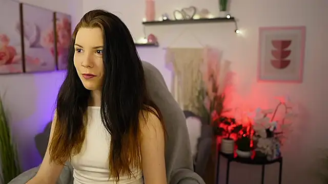 April Olsen online show from February 7, 2:10 pm