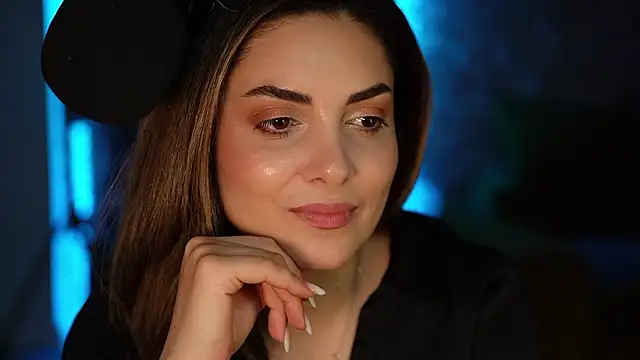  Allie  online show from March 7, 3:31 pm