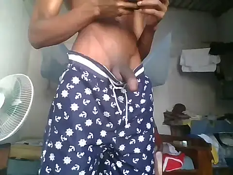 Snapshot of boodjona2 chatting on October 25, 8:11 am boodjona2 online show from October 25, 8:11 am