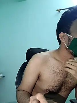 cuteboyhot18 online show from March 3, 7:43 am