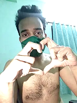 cuteboyhot18 online show from March 5, 9:16 am