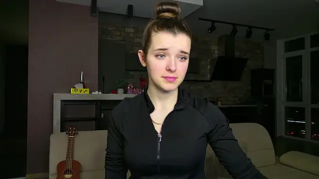 misssparky online show from March 8, 8:14 pm