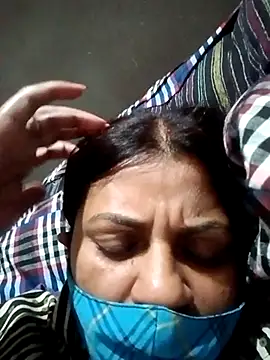 Snapshot of Disha2870 chatting on March 5, 12:44 pm Disha2870 online show from March 5, 12:44 pm