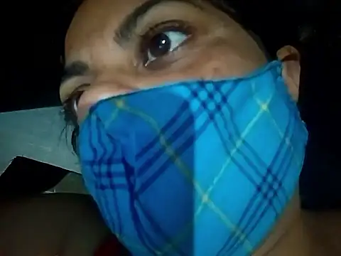 Snapshot of Disha2870 chatting on March 17, 8:40 am Disha2870 online show from March 17, 8:40 am