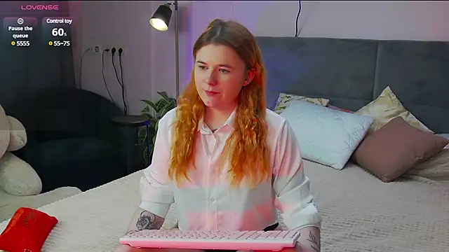 Eva Starlight online show from February 27, 4:09 am