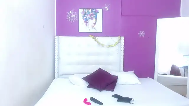 Snapshot of naughty_teen18 chatting on March 4, 1:49 pm naughty teen18 online show from March 4, 1:49 pm