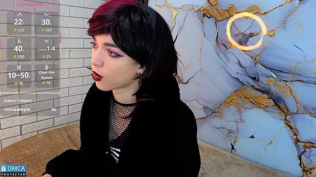 MaeveKuro online show from November 19, 3:06 am