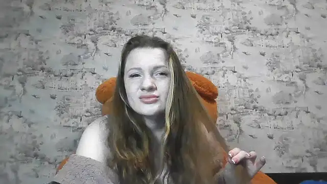 Snapshot of Eveline_May chatting on March 7, 6:27 pm Eveline May online show from March 7, 6:27 pm