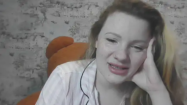 Snapshot of Eveline_May chatting on March 23, 2:54 pm Eveline May online show from March 23, 2:54 pm