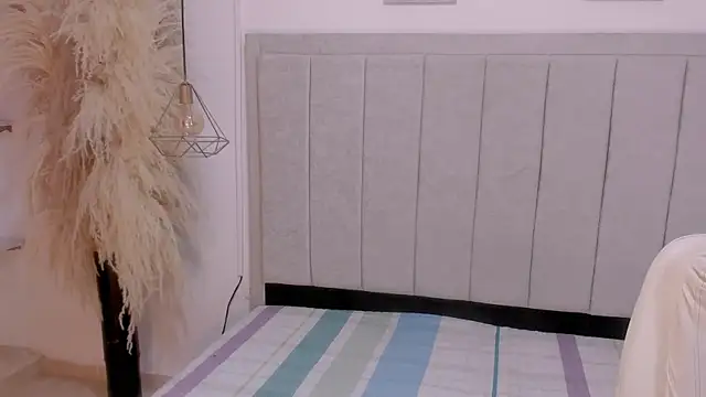 gime lara online show from December 18, 6:36 pm