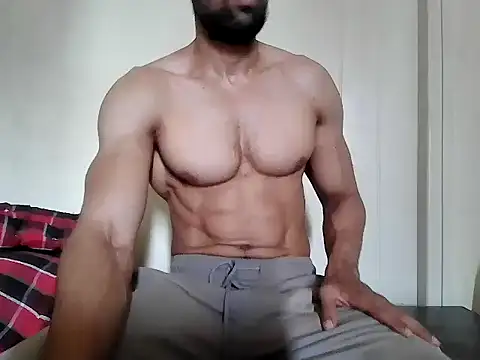 Snapshot of fitbuddy1 chatting on April 18, 9:46 am fitbuddy1 online show from April 18, 9:46 am