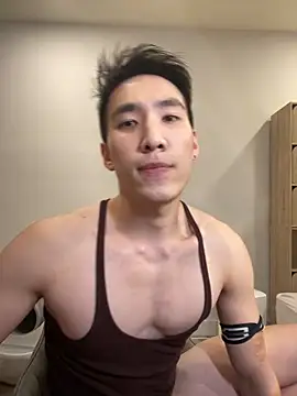 Hon1069 online show from March 8, 4:39 pm