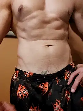 juniortche1313 online show from December 3, 2:41 am