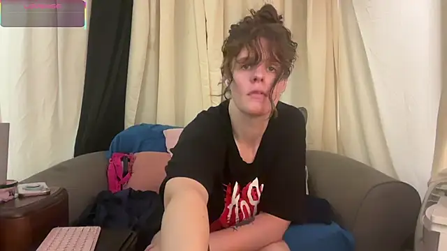 mothh1 online show from July 18, 10:41 am