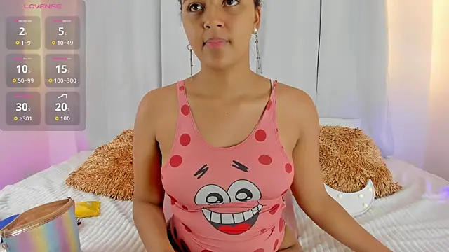 Melodymoore  online show from July 1, 4:51 pm