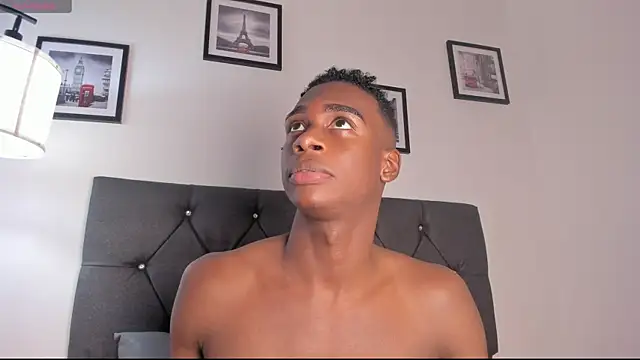 noah johes online show from March 27, 3:34 am