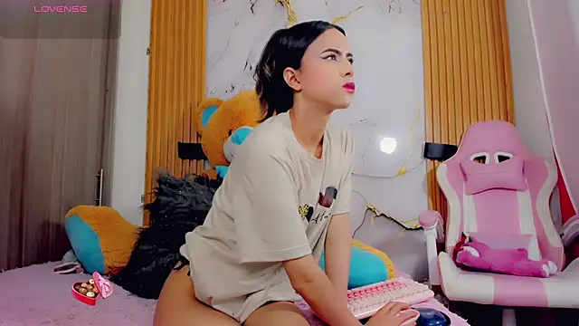 Snapshot of ValeriCardenas chatting on September 11, 12:00 am ValeriCardenas online show from September 11, 12:00 am