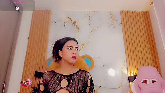 Snapshot of ValeriCardenas chatting on September 19, 12:12 am ValeriCardenas online show from September 19, 12:12 am